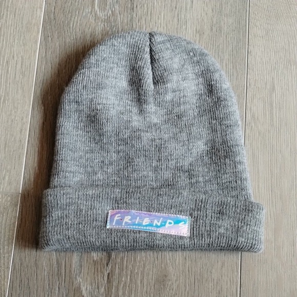 FRIENDS Beanie Winter Hat Skull Ski Cap Gray Stretch Polyester Sitcom TV Show - Picture 1 of 7
